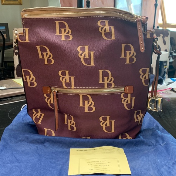 Dooney & Bourke Burgundy and Tan Messenger Brand New!! 13x12x6 - Picture 2 of 3